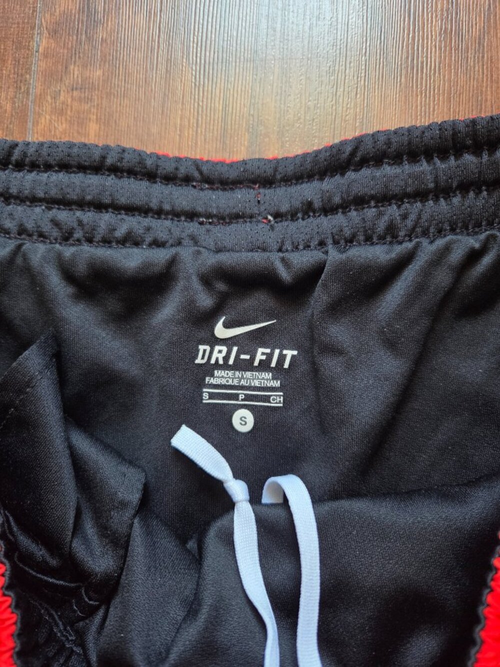 Nike Red and Gray Running Shorts in size small - Picture 3 of 4